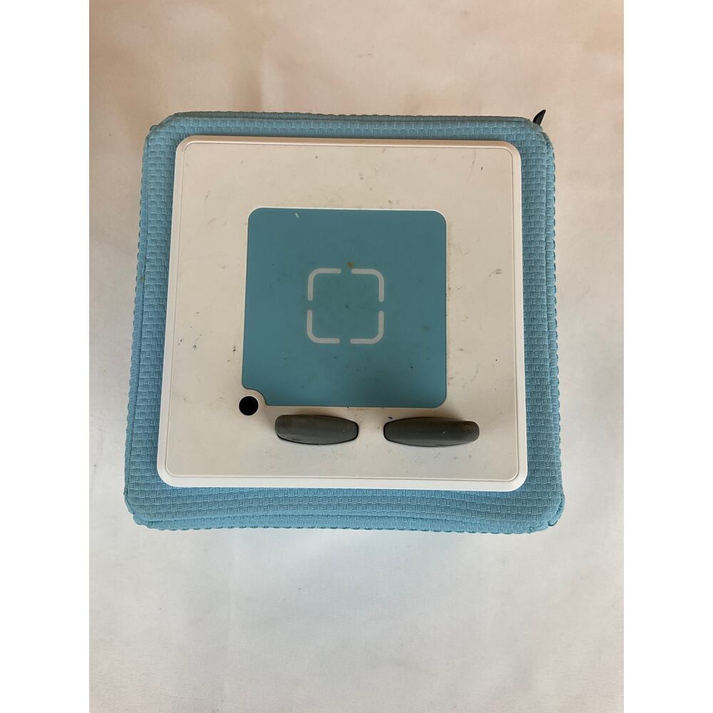 Toniebox Kids Audio Player, Starter Speaker Unit and Charger Only w/ Tote Bag - Picture 9 of 11